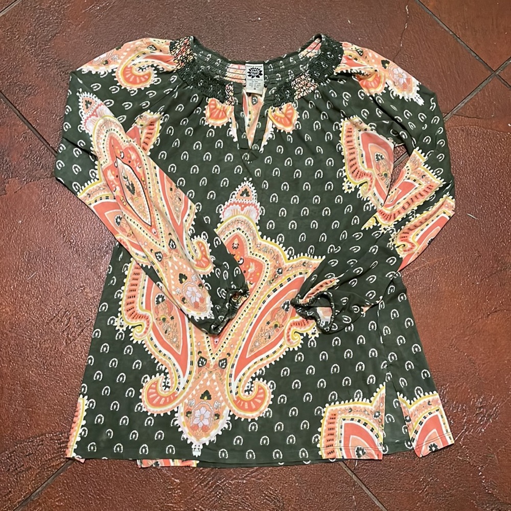 Vintage Boho Paisley Lucky Brand Split-Neck T-Shirt - medium